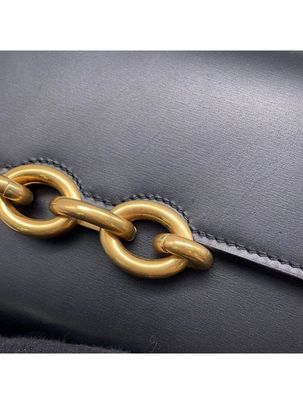 Saint Laurent Paris Chain Shoulder Wallet Maillon Calfskin Black